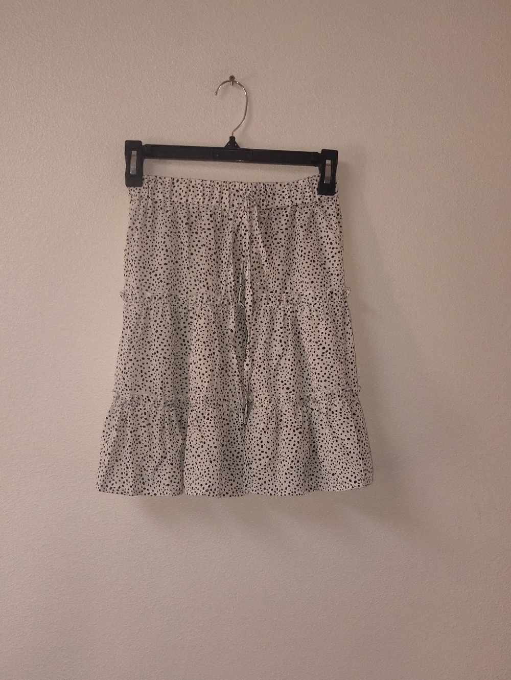 SHEIN Dalmatian Polka Dot Tiered Mini Skirt White Black Elastic Waist XS